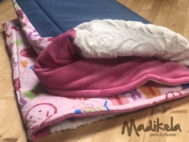 Preview: Kuschelschlafsack - Design Dekostoff pink 70 x 100 cm Preview: Kuschelschlafsack - Design Dekostoff pink 70 x 100 cm